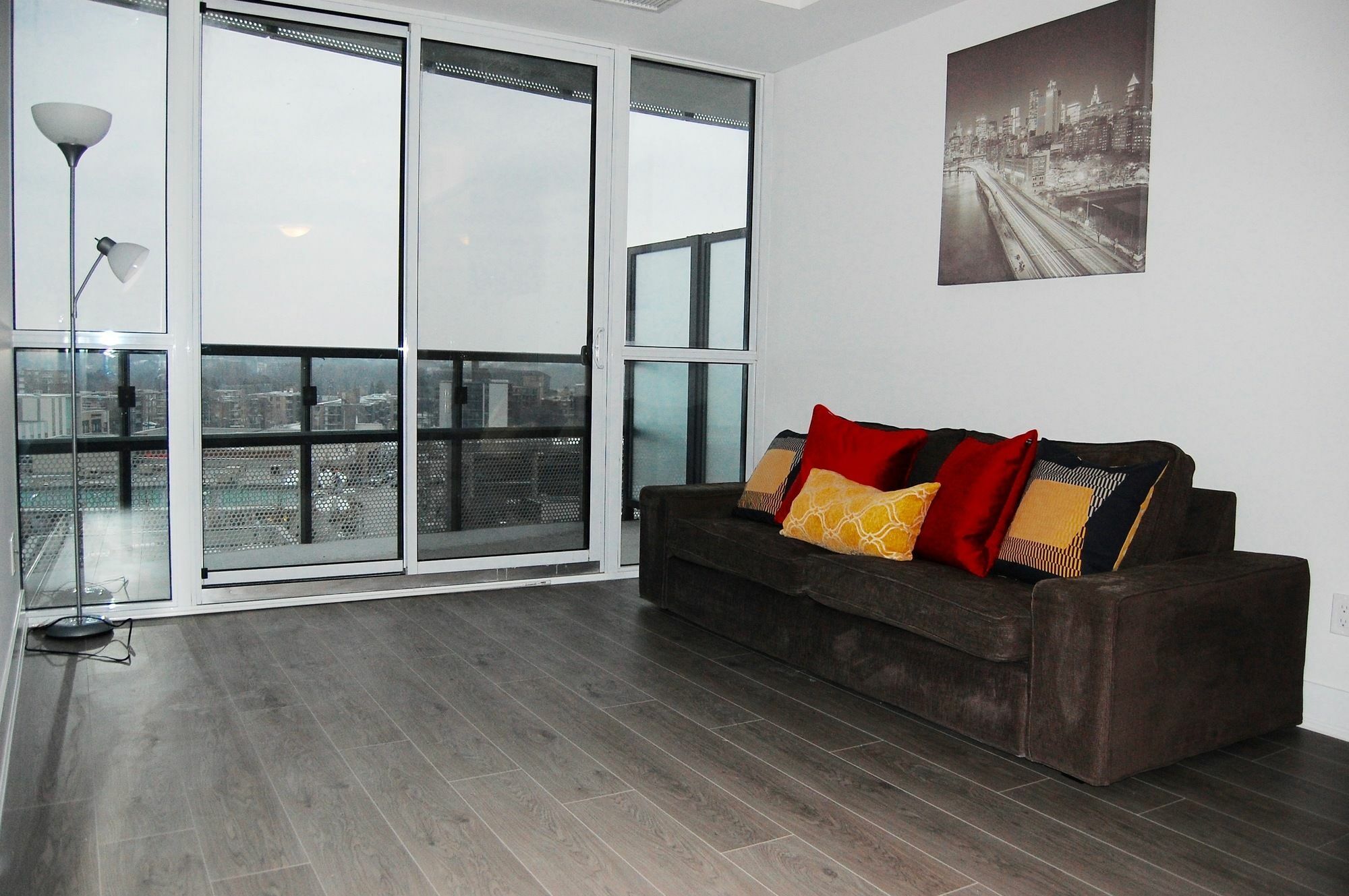 Shops At Don Mills Furnished Apartments Toronto Exterior photo